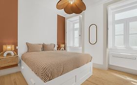 Avenida Boutique Apartments
